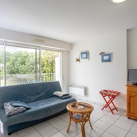 Avec Piscine Apartment