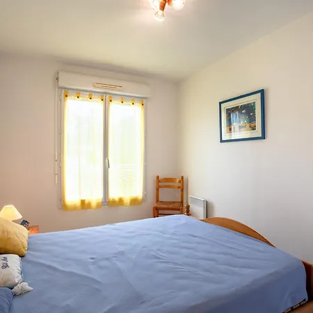 Avec Piscine Apartment